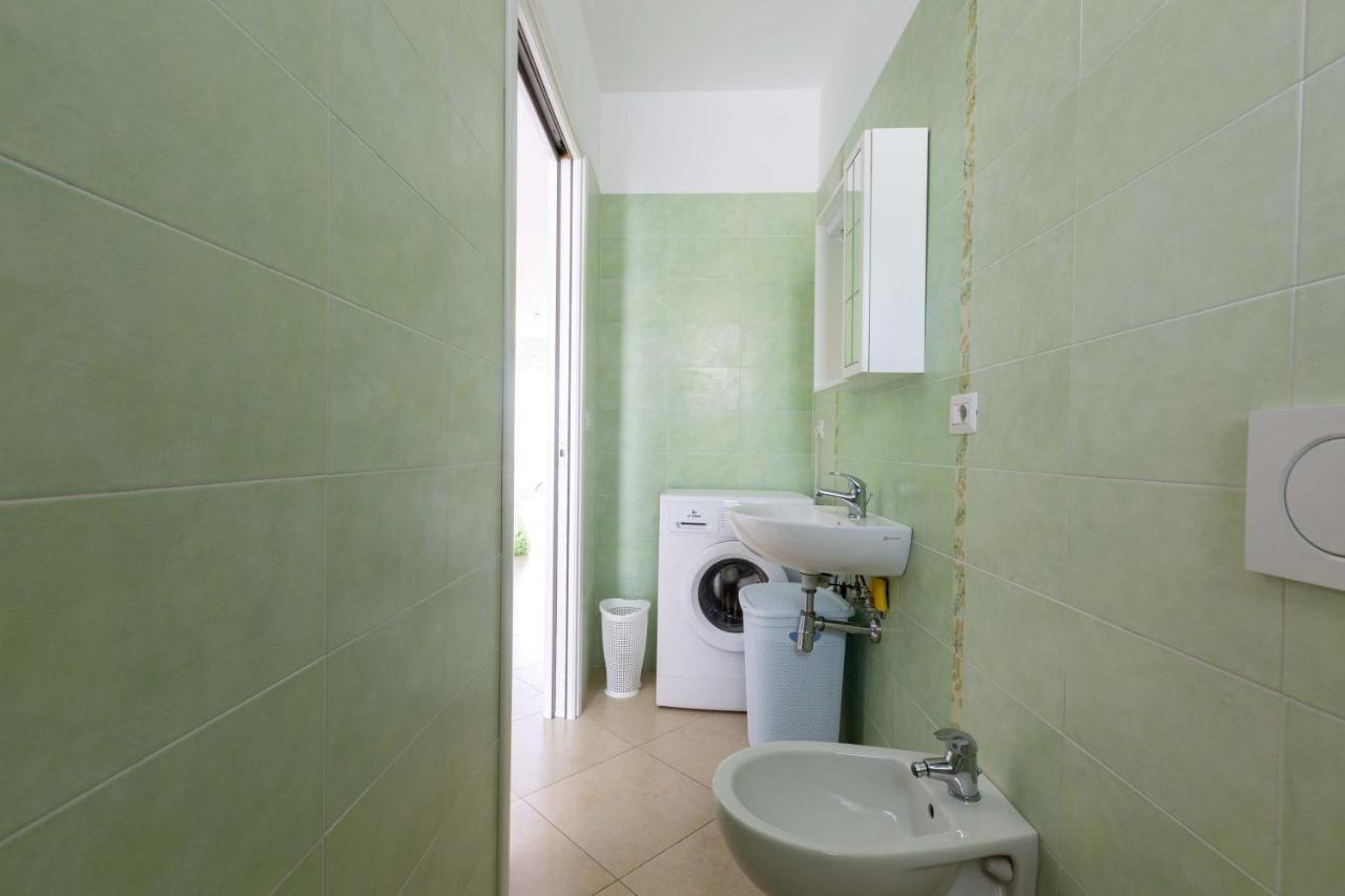 Trilo Damiani By Barbarhouse Apartment Lido Marini Ngoại thất bức ảnh
